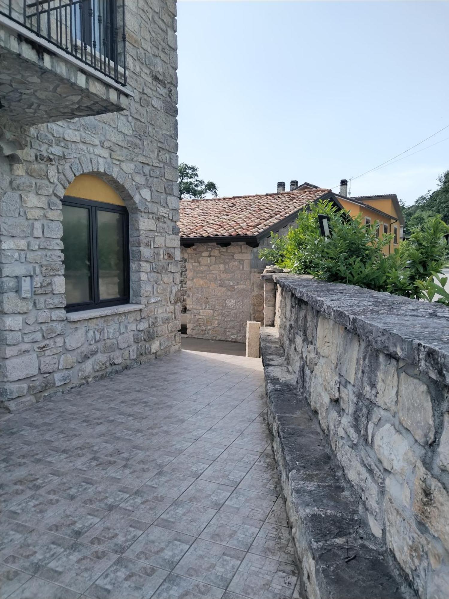Dimora Rurale Valerio Bed & Breakfast Cercemaggiore Ngoại thất bức ảnh